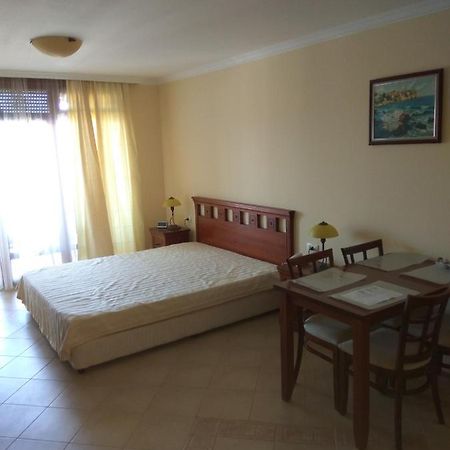Santa Marina Holiday Village,211-40,411-42,411-43 Sosopol Exterior foto